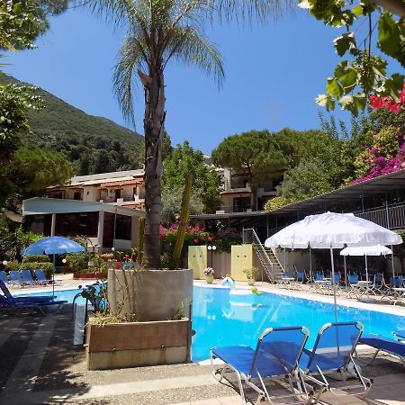 Lefkas Blue Hotel Nikiana Exterior foto