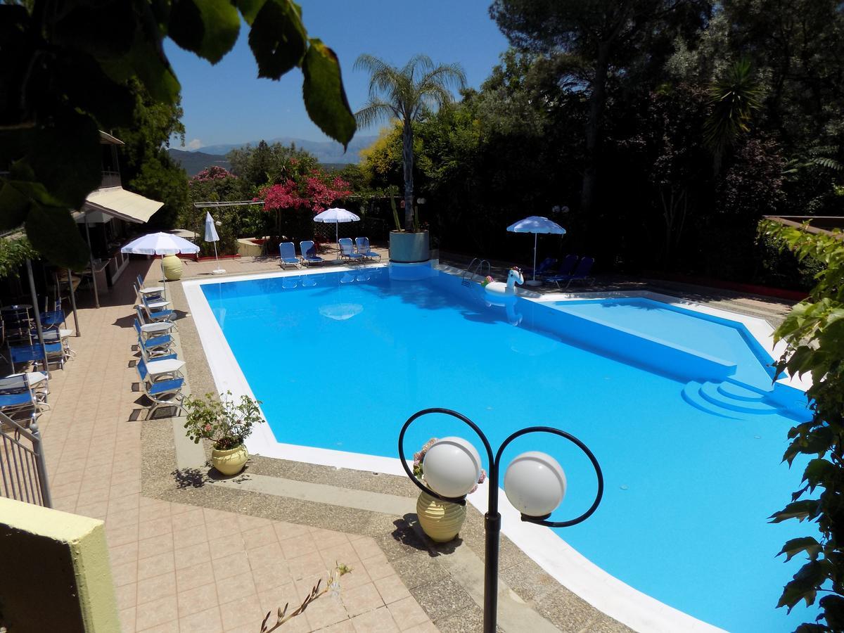 Lefkas Blue Hotel Nikiana Exterior foto