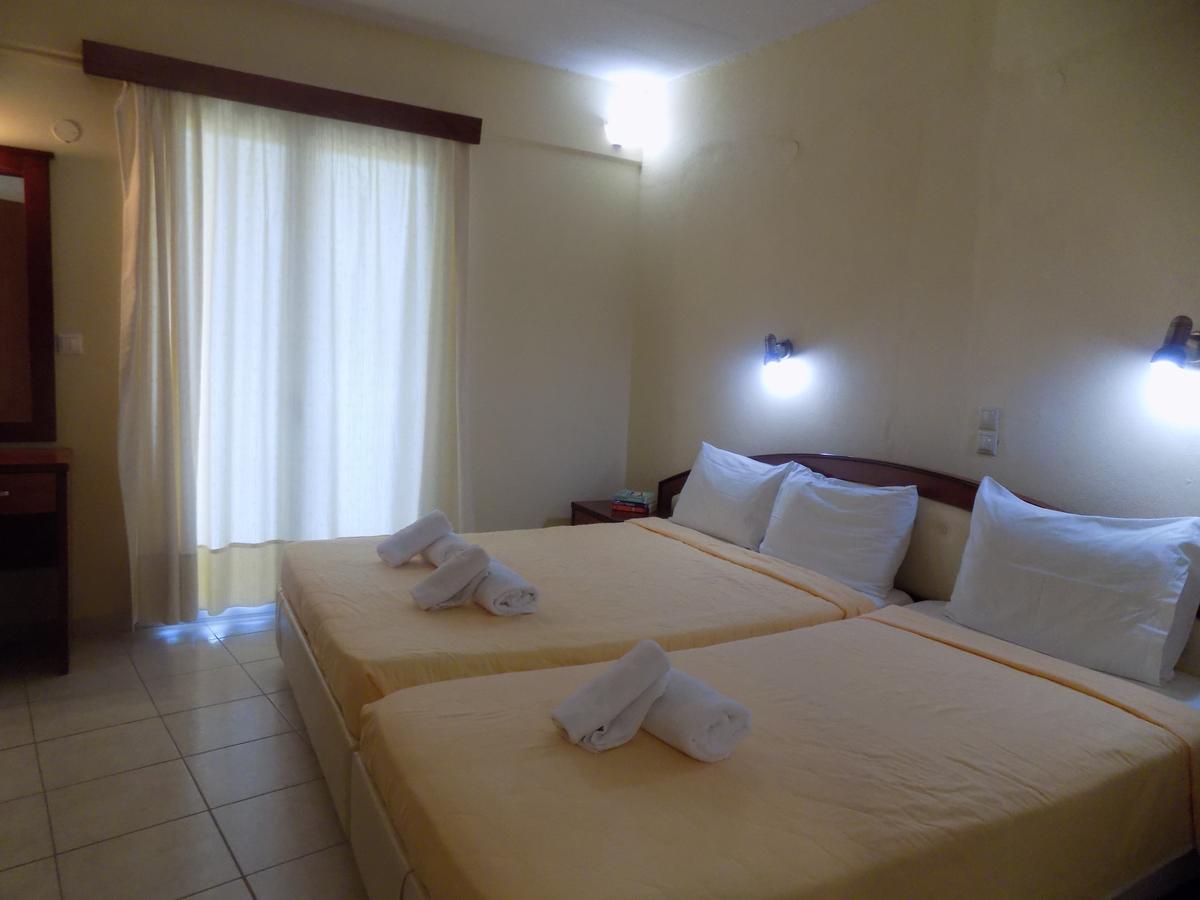 Lefkas Blue Hotel Nikiana Exterior foto